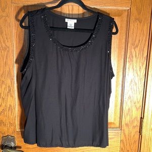 Very pretty 2 pc. Sequins & bead embellishments